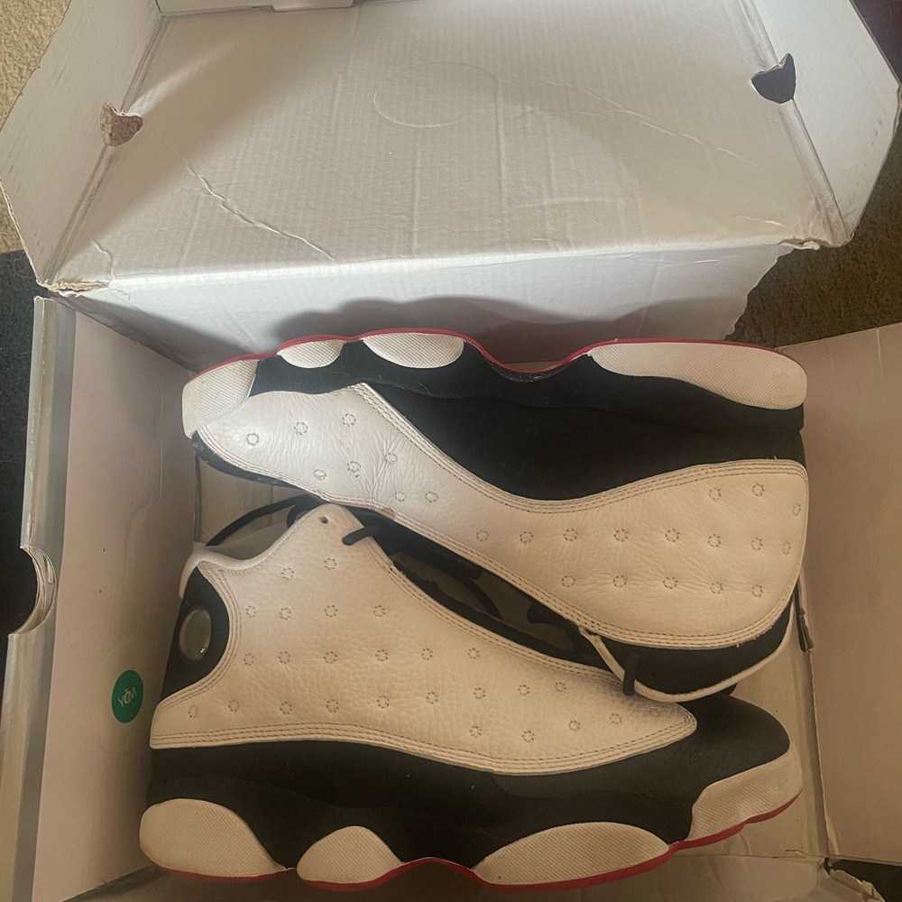 Jordan Air Retro 13 White and Black